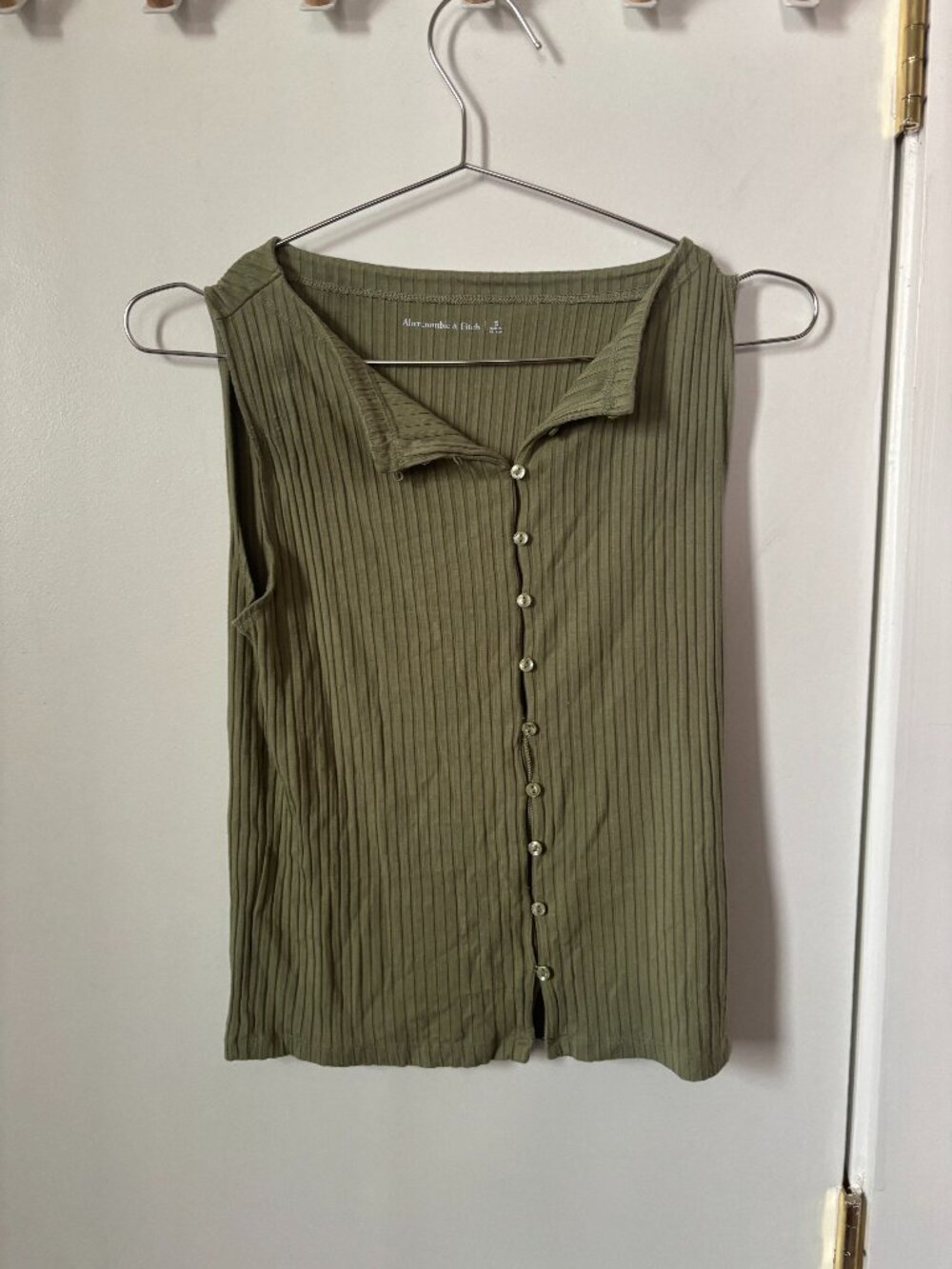 Abercrombie & Fitch Olive Green Ribbed Button Tank